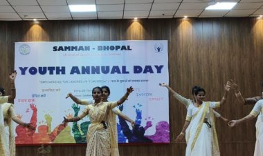 सम्मान ने किया युवा वार्षिकोत्सव-2024 का आयोजन:युवा के हाथों में शक्ति,पैरों में गति और आंखों में सपने होते हैं : फादर संजय