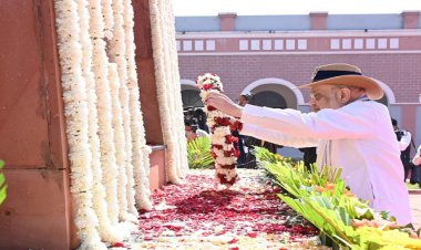 केंद्रीय गृह मंत्री शाह ने शहीद जवानों को दी श्रद्धांजलि