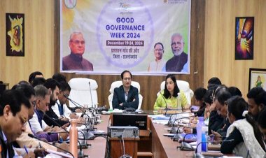 कलेक्टर वीडियो कान्फ्रेंसिंग के माध्यम से कार्यक्रम में हुए शामिल