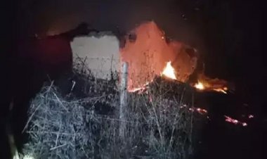 घर में आग लगने से 40 मुर्गियां सहित 1 लाख रुपए कैश जल कर खाक