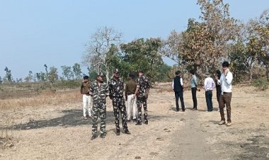 खंडवा जिले में पेड़ काटकर जंगल पर कब्जा जमाने वालों पर जारी है एक्शन, जेसीबी से हटाई खेतों में लगी फसल