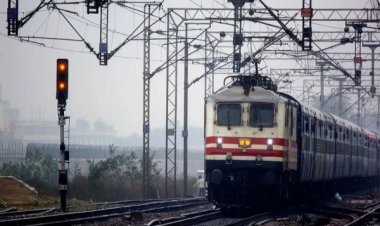 वैष्णो देवी, हरिद्वार जाने वाली ट्रेनों में लंबी वेटिंग… IRCTC की वेबसाइट भी कर रही परेशान