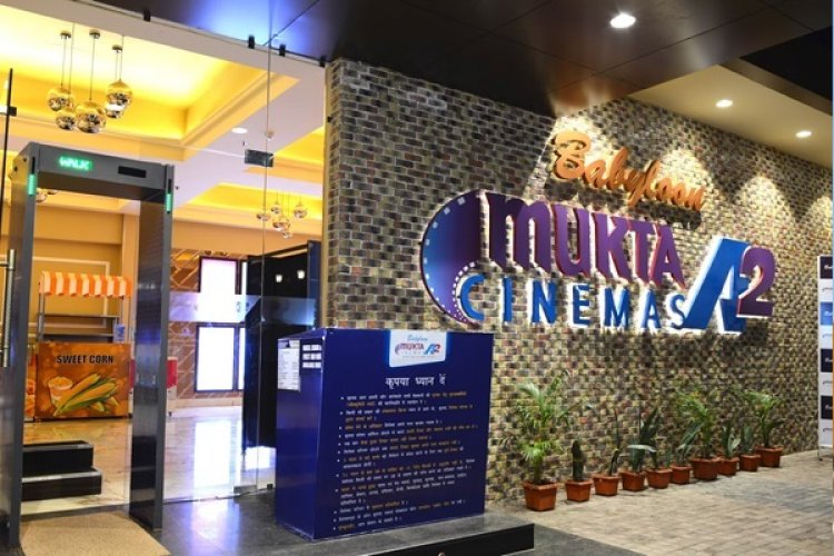 'पुष्पा' की कमाई पर डाका,चोर उड़ा ले गए लाखों