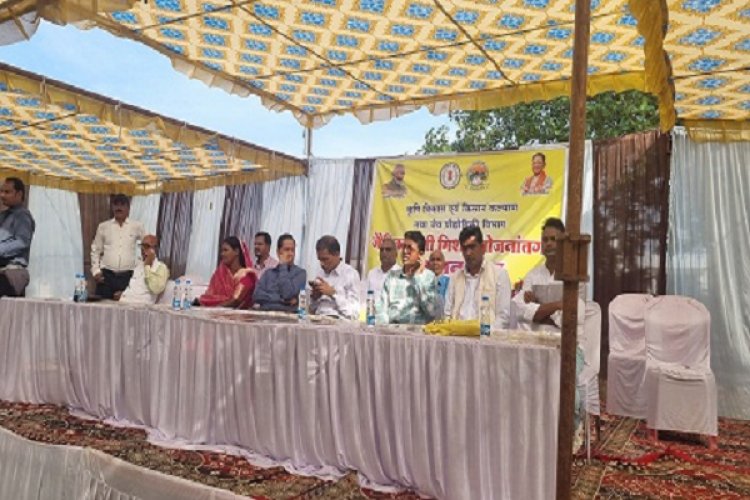 सुशासन के एक वर्ष : किसान मेला का आयोजन
