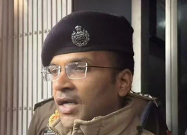 पीलीभीत : गुरदासपुर में पुलिस चौकी पर बम फेंकने वाले आरोपियों के साथ मुठभेड़ में दो सिपाही गोली लगने से घायल