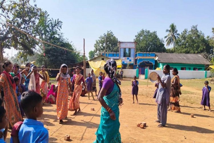 सुशासन का एक साल: आंगनबाड़ी केंद्रों में विविध आयोजन
