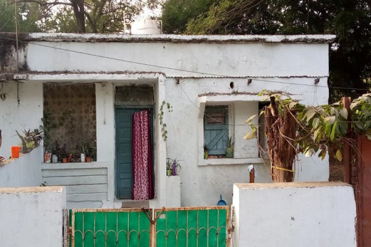 लव ट्रायंगल में युवक की लाठी से पीट पीटकर हत्या… गर्लफ्रैंड की बेवफाई के कारण चली गई जान