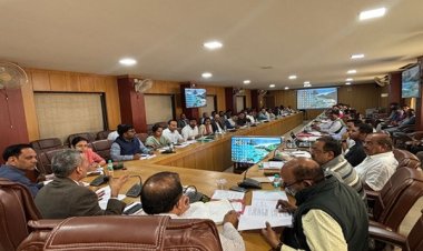 कलेक्टर की अध्यक्षता में समय-सीमा की बैठक संपन्न, गणतंत्र दिवस की तैयारियों पर विशेष जोर