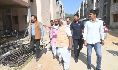 सांसद ने पीएम आवास निर्माण, सड़क और जिला चिकित्सालय का किया निरीक्षण