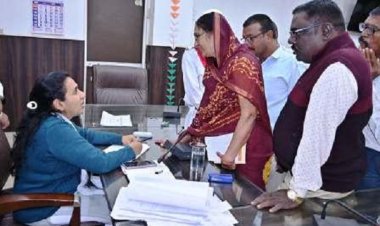 कलेक्टर ने सुनीं जनदर्शन में लोगों की समस्या, मांग और शिकायत