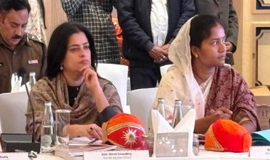 उदयपुर में आयोजित चिंतन शिविर में शामिल हुईं महिला-बाल विकास मंत्री राजवाड़े