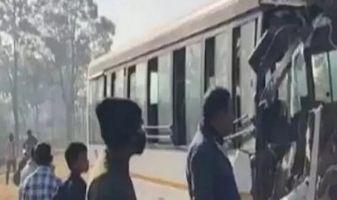 सड़क दुर्घटना में शिक्षक समेत 2 की मौत