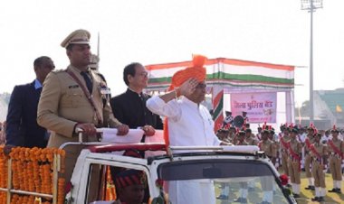 राजनांदगांव जिले में अपूर्व उत्साह एवं हर्षोल्लास के साथ मनाया गया गणतंत्र दिवस