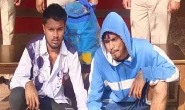 देशी शराब के साथ दो युवक गिरफ्तार