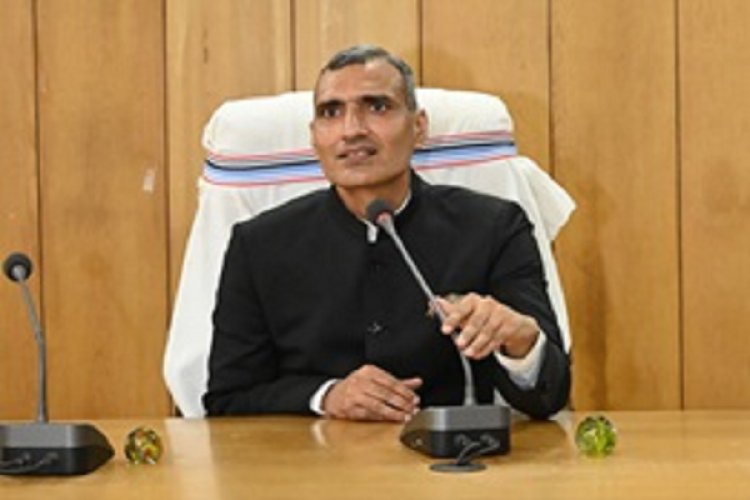 कलेक्टर से नागरिकों की समस्याओं के समाधान का अवसर