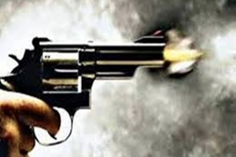 जबलपुर में घर की छत में बर्थडे पार्टी मना रहे युवक को मारी गोली