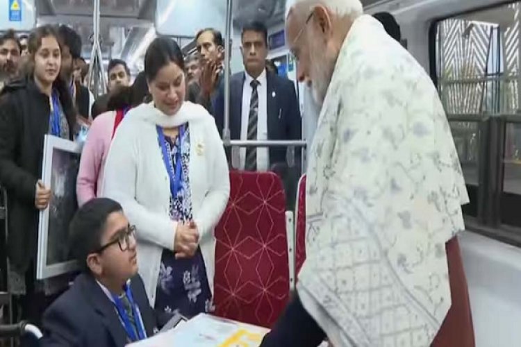 PM नरेंद्र मोदी ने किया नमो भारत कॉरिडोर का उद्घाटन, इन लोगों को मिलेगा लाभ, ट्रेन में बच्चों से की बातें