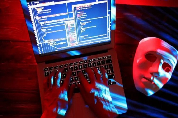 महिला बैंक कर्मचारी हुई डिजिटल अरेस्ट, पुलिस ने पहुंचकर कहा- 'वीडियो कॉल पर नकली पुलिस है'