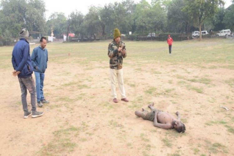 सदर के गैरीसन ग्राउंड में युवक की लाश मिलने से सनसनी, अर्धनग्र अवस्था में मिला
