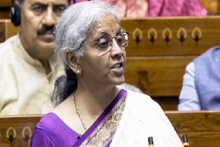 वित्तीय वर्ष 2025-26 के बजट में मध्यमवर्गीय परिवारों को देनी होगी राहत