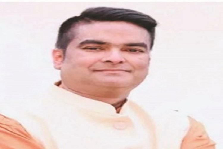 हादसे में मृत गार्ड के परिजनों को विधायक ने दी आर्थिक मदद