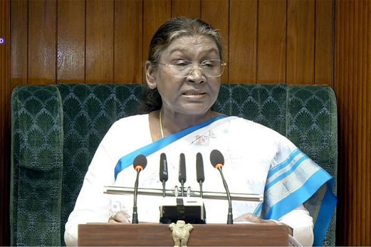 राष्ट्रपति के संबोधन के साथ संसद का बजट सत्र शुरू