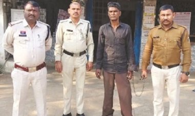 नेहरू नगर गार्डन से सरिया चोरी करने वाला चोर चढा सुपेला पुलिस के हत्थे