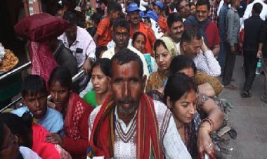 महाशिवरात्रि से पहले काशी में उमड़ा श्रद्धा का सैलाब