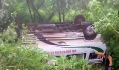 मुन्नार में बस पलटने से तीन छात्रों की मौत