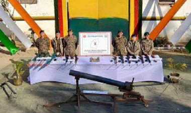 मणिपुर में जनता ने 87 हथियारों को किया सरेंडर