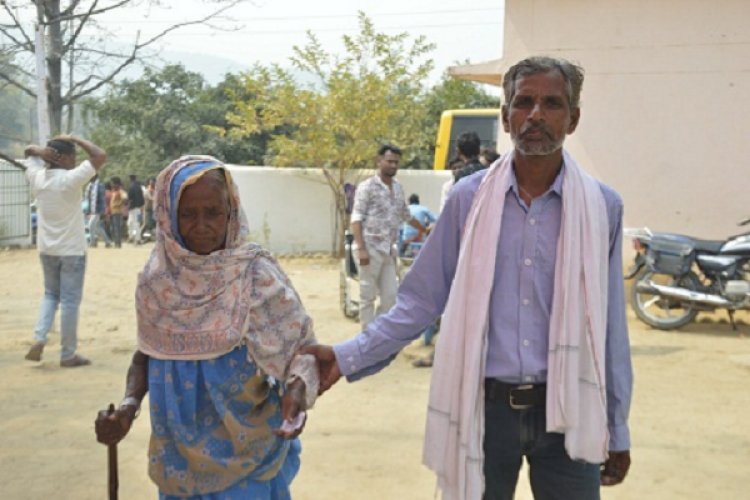 पोड़ी उपरोड़ा ब्लॉक में मतदाताओं ने उत्साह से किया मतदान