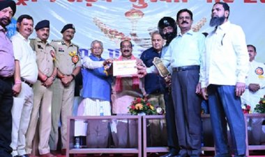 सड़क सुरक्षा के नियमों का पालन कर बचाएं अमूल्य जीवन - उपमुख्यमंत्री