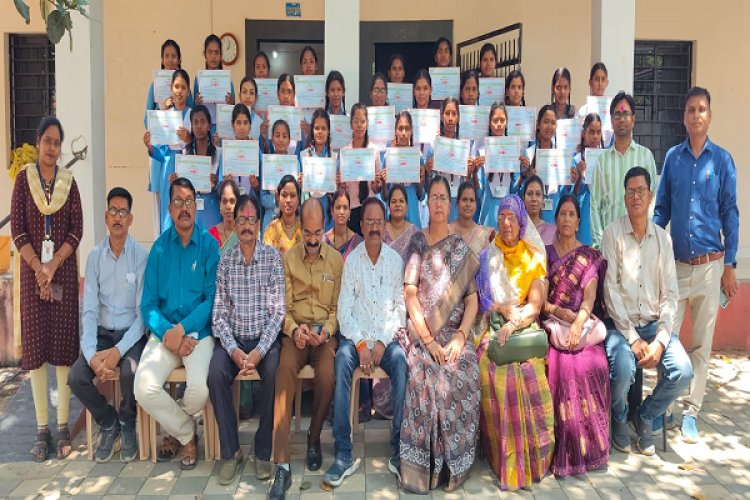 कन्या उच्चतर माध्यमिक विद्यालय गरियाबंद में इंटर्नशिप कार्यक्रम का प्रभावी आयोजन
