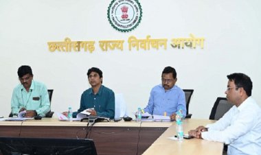 स्थानीय उप निर्वाचन : सचिव ने उपजिला निर्वाचन अधिकारियों की ली समीक्षा बैठक