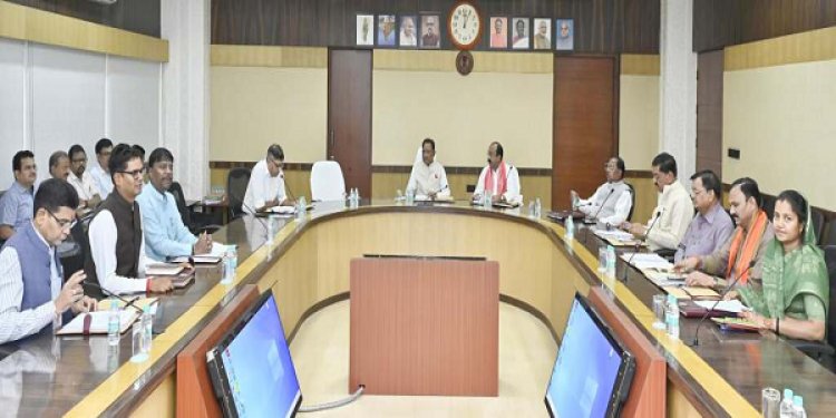 विष्णु कैबिनेट की बैठक शुरू