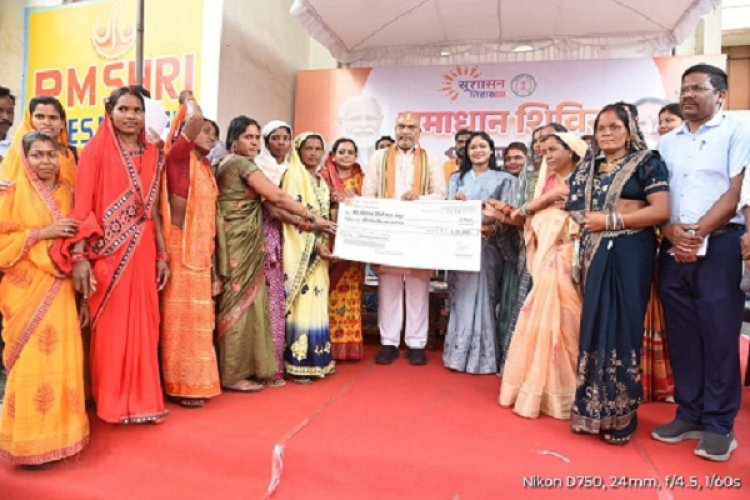 महिलाओं को स्वरोजगार और युवाओं को रोजगार से जोड़ने की पहल