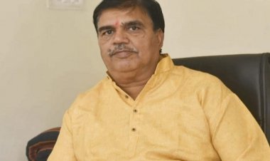 निधन: प्रदीप शर्मा