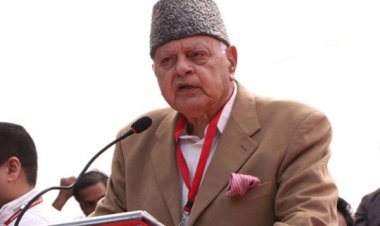 फारूक अब्दुल्ला ने किए माता वैष्णो देवी के दर्शन