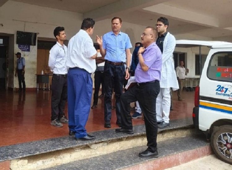 संभागायुक्त ने शासकीय चिकित्सा महाविद्यालय का किया आकस्मिक निरीक्षण