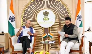 रायपुर को अंतरराष्ट्रीय एयरपोर्ट बनाने केंद्रीय मंत्री से मिले सांसद बृजमोहन