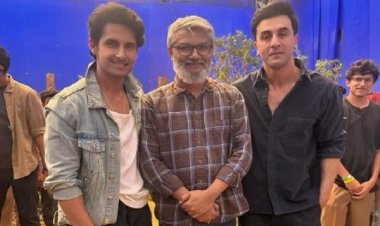 रामायण की शूटिंग के बीच रवि दुबे ने शेयर की रणबीर और नितेश के साथ अपनी तस्वीर