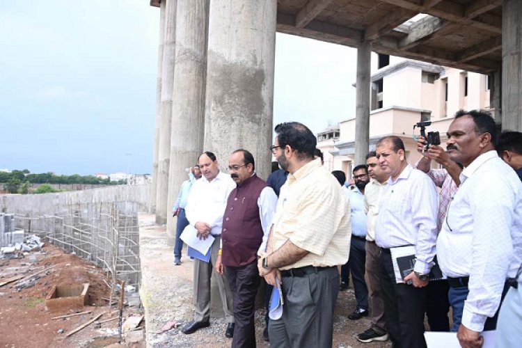 डिप्टी सीएम साव ने किया निर्माणाधीन विधानसभा भवन का निरिक्षण
