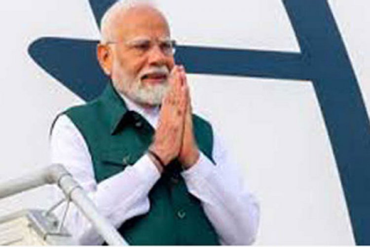 पांच देशों की सफल यात्रा के बाद स्वदेश लौटे मोदी
