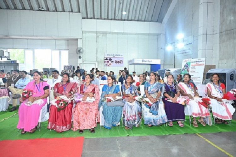 लखपति दीदी पर आयोजित क्षेत्रीय कार्यशाला का CMTC सेरीखेड़ी में समापन