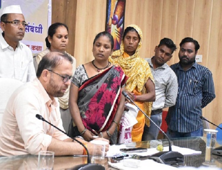 कलेक्टर ने जनसामान्य की सुनी शिकायत एवं समस्याएं