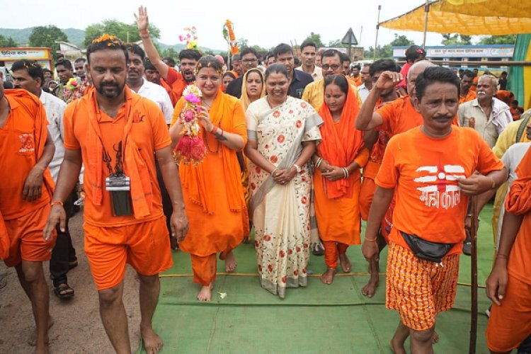 मोहतरा पहुंची भावना की कांवड़ यात्रा, शिवभक्तों ने किया स्वागत