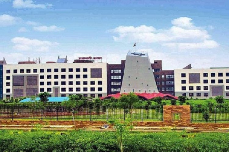 राज्य प्रशासनिक सेवा के 75 अधिकारियों का तबादला