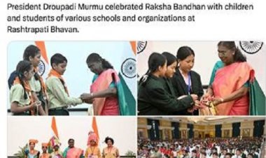 राष्ट्रपति द्रौपदी मुर्मु ने राष्ट्रपति भवन में देश भर के स्कूलों के छात्रों के साथ मनाया रक्षाबंधन