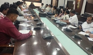 कलेक्टर की अध्यक्षता में आदि कर्मयोगी अभियान की जिला स्तरीय बैठक संपन्न