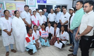 रक्तदाताओं का बढ़ाया उत्साह, बड़ी संख्या में युवाओं ने किया रक्तदान